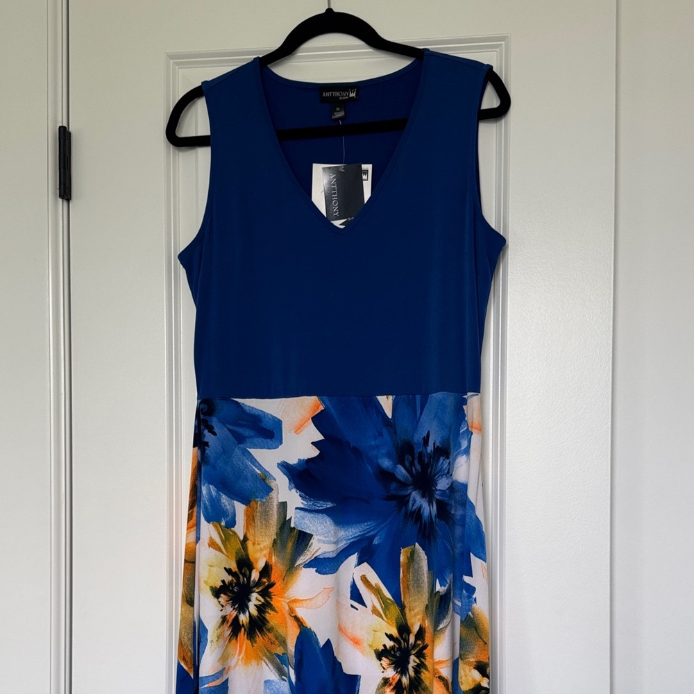 NWT Antthony Blue Floral Sleeveless Midi Dress Size M